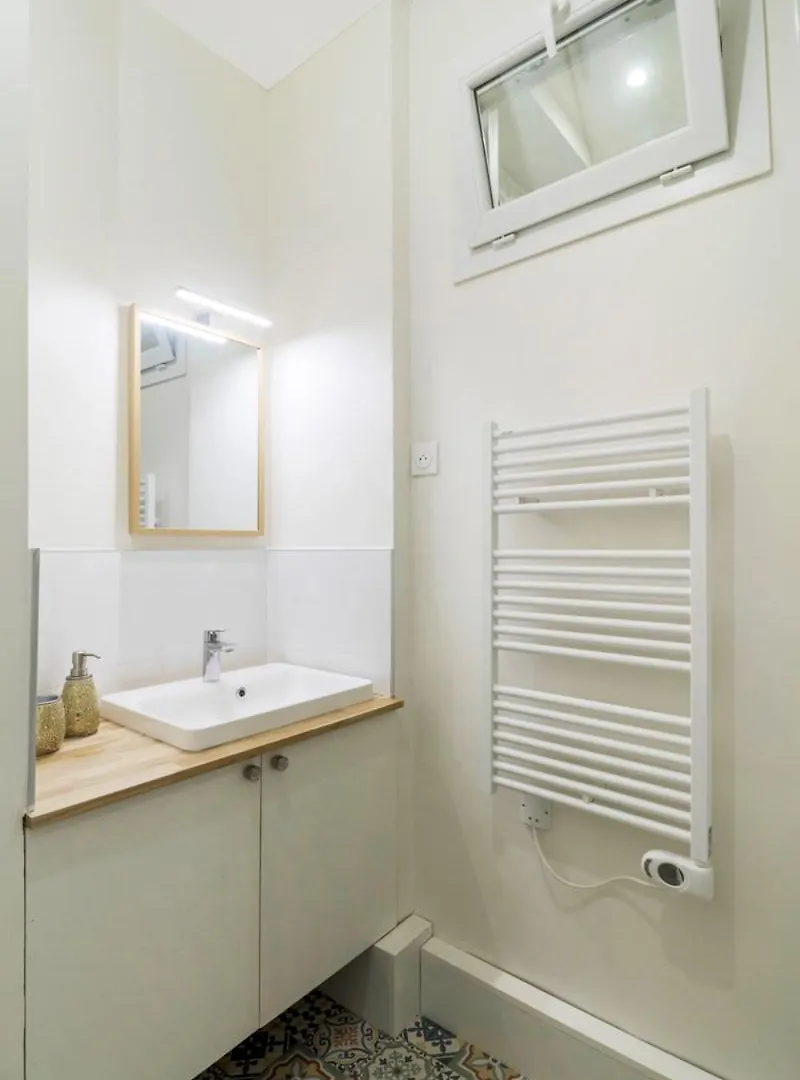 Au Coeur Des Batignolles -Bail Mobilite - 1 Chambre باريس 0*,  فرنسا