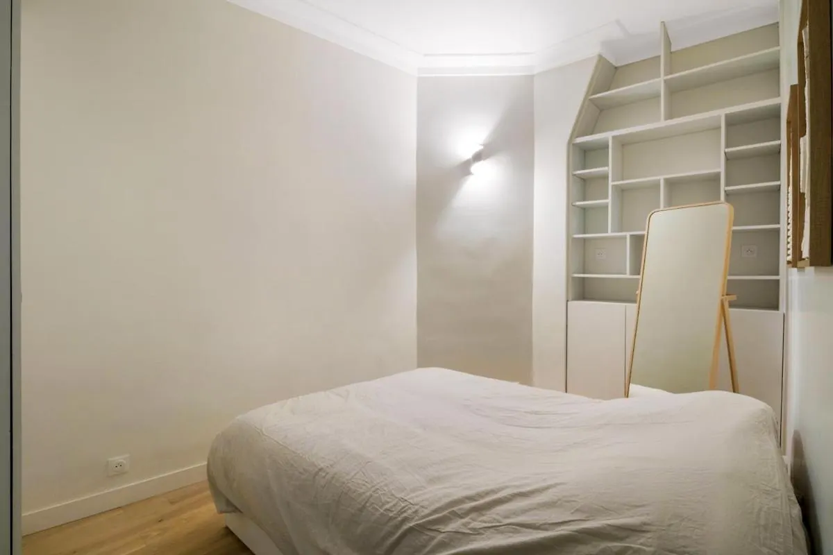 Au Coeur Des Batignolles -Bail Mobilite - 1 Chambre Paris France